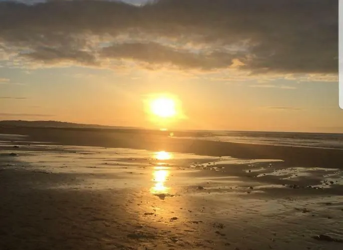 לינה וארוחת בוקר Colman House 3*